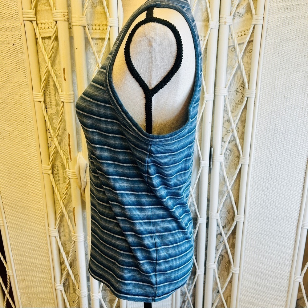 Striped Ribbed Tank Top - Blue - Picture 4 of 13